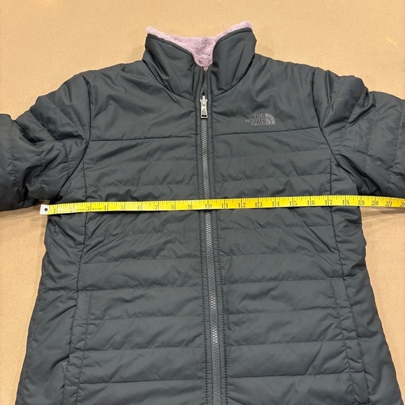 The North Face Girl’s Reversible Puffer Jacket Size XL 18 - Picture 15 of 16